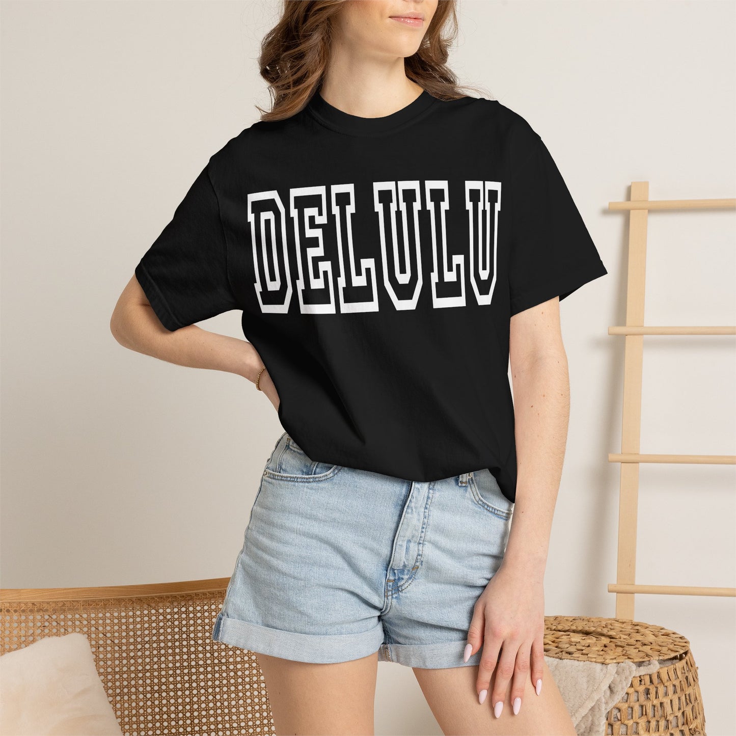 DELULU collegiate text T-Shirt | Womens T-shirt | Mens T-Shirt | Unisex Shirt | Gift